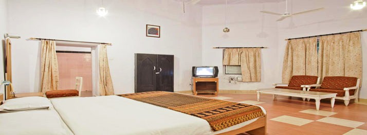 2498/Amaltas Hotel - Pachmarhi 08.jpg